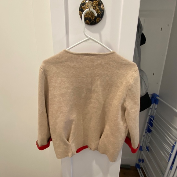 Cute beige cardigan - Picture 2 of 2